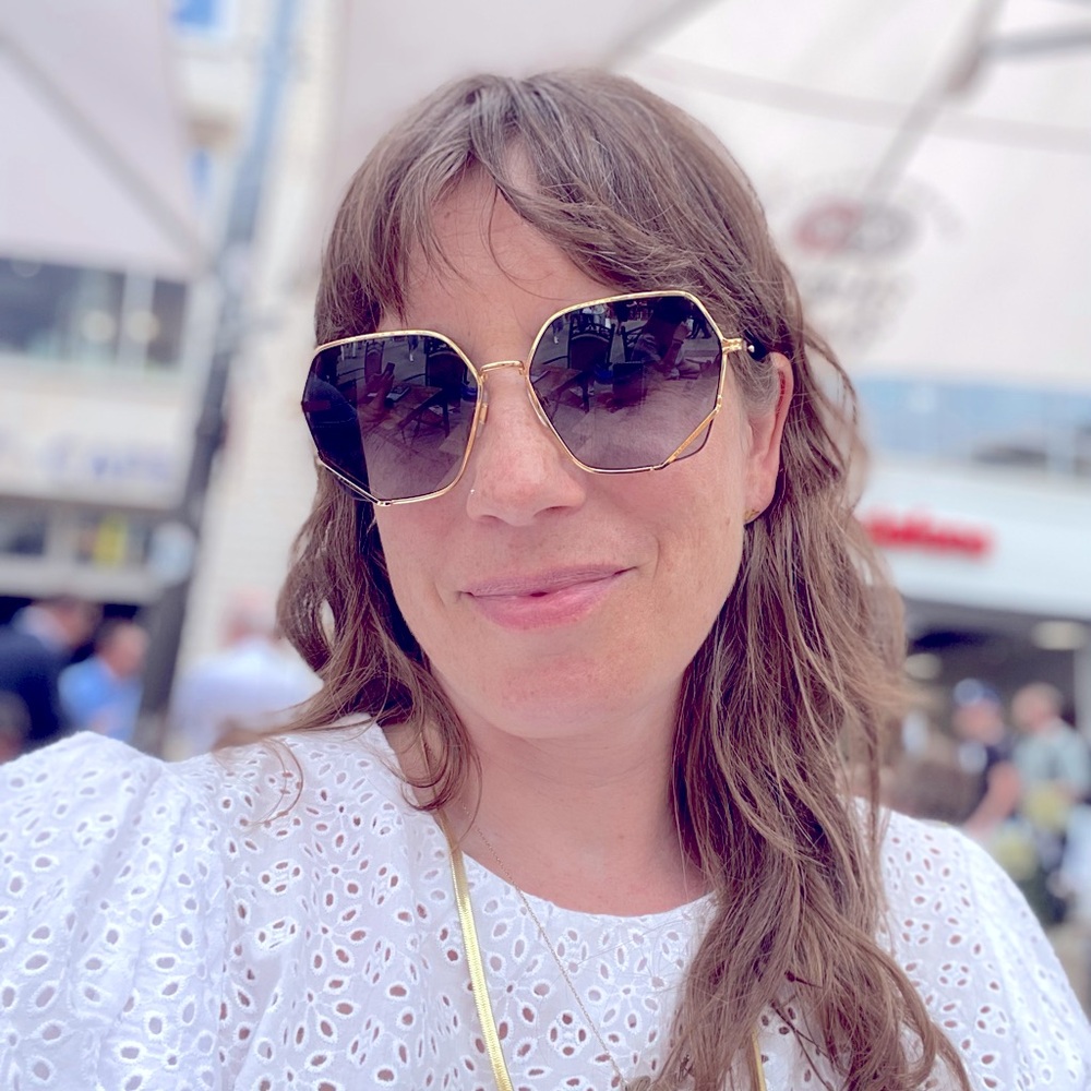 Meet your Posher, Rachel